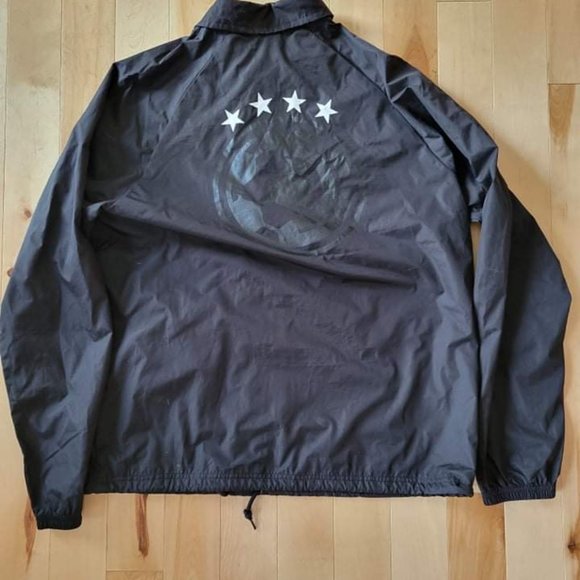 Coach's Jacket - Picture 2 of 3